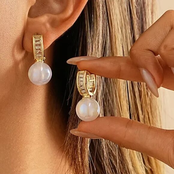 3/$35 Gold Tone Copper Pearl Drop Huggie Earrings CZCubic Zirconia Accents - Picture 9 of 9
